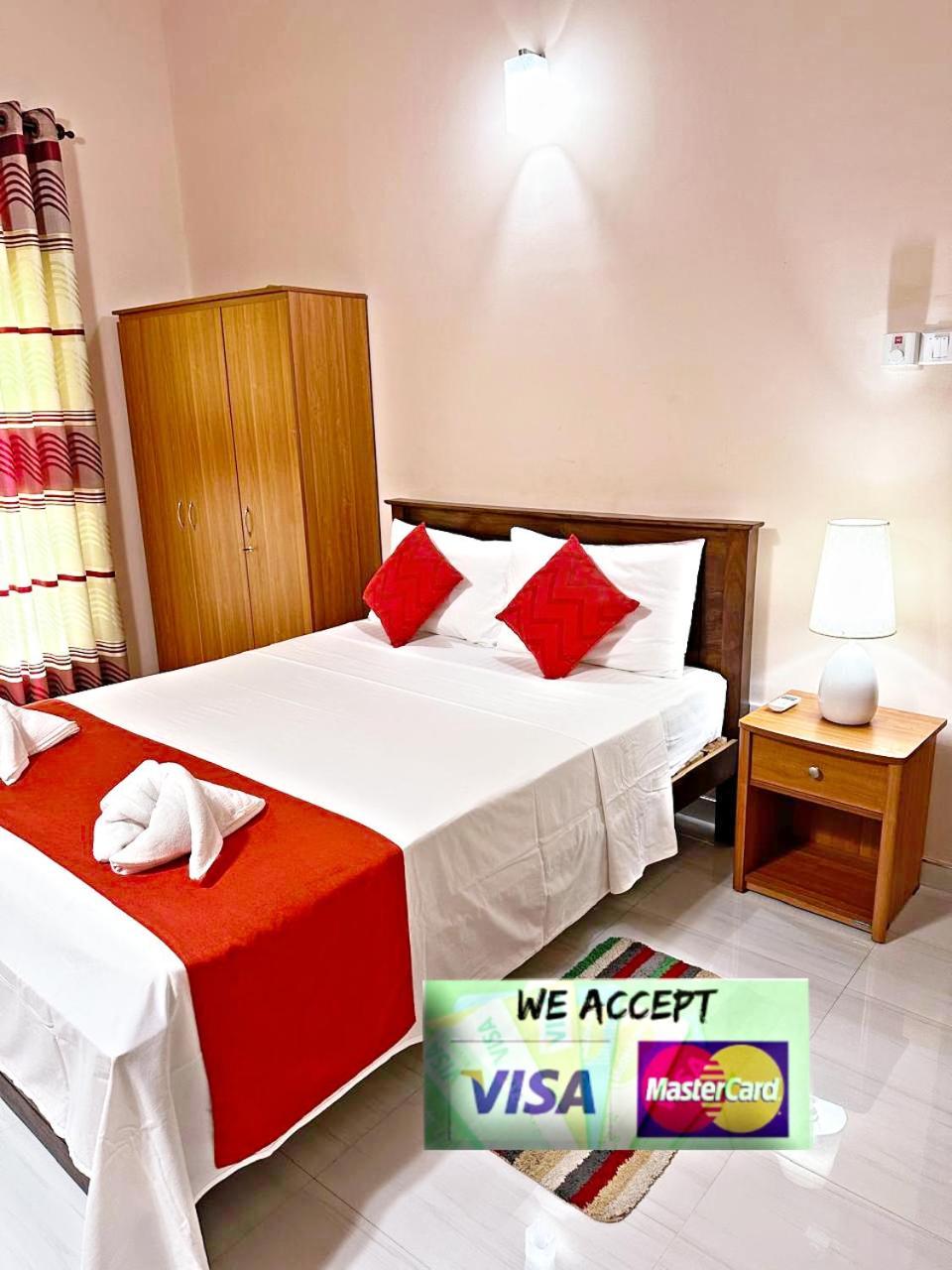 Lahiru Airport Villa Andiambalama Экстерьер фото